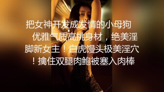  清纯大奶小女友吃鸡 这脸蛋这表情看看都享受 不要被了