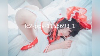 【新片速遞 】澡堂子偷拍白白净净的小美女⭐把B洗的很认真很干净