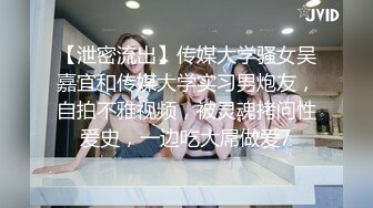 萌少女露比的AV初体验_想献给幸运儿_可以各种玩法干她1