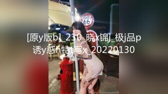 大神市场水果摊【高抄离罩】刁钻角度偷拍 上下一起抄粉色内裤有点透黑毛 (4)