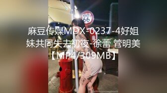  熟女大姐 你轻点我怕又大又粗 啊啊好痛我逼小帮你撸出来吧 太厉害了你老婆受得了么