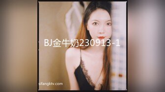 20W粉-推特网红夫妻档【北方有佳人】这少妇太有女人韵味了，大胆露脸 典型的北方大美女，竟找人来搞3P，被干的哇哇叫 (5)