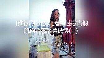 清纯漂亮可爱小美女与欧巴KTV包厢里不唱歌脱裤子让美女吃屌回宾馆戴上狼牙套啪啪啪自拍